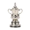 Oggetti decorativi Figurine Trofeo di calcio Modello di coppa Alta simulazione Lega di metallo Ornamenti Decor 230815 Consegna a domicilio Giardino domestico Dhrhs