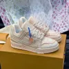 Luxury Trainer дизайнерская повседневная обувь Embossed Trainer Sneaker тройной белый розовый небесно-голубой Abloh черный зеленый желтый джинсовый низкий мужские кроссовки Virgil 1.25 04