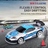 1 58 RC Car Mini Racing Car 2.4G عالي السرعة يمكن حجم الكهرباء التحكم في التطبيق مركبة Micro Racing Gift Collextion للأولاد 240130