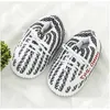 Scarpe da casa Scarpe da casa Uni Sneaker Pantofole Invernali Calde Taglia unica adatta a tutti P House Fluffy Scivoli da interno Eu 35-44 Drop Delivery Garden We Dhg4H