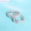 Tasarımcı Tiffanyjewelry Tiffanybracelet T Family 925 STERLING Gümüş Yüksek Karbon Elmas Yüzük Kadınlar Dört Pençe Alyans Giyen Satır Elmas Yüzük