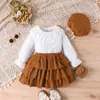 Ensembles de vêtements 4-7 ans enfant en bas âge fille 3 pièces tenue col de poupée chemise à manches longues et jupe à volants superposés chapeau béret pour vêtements d'automne