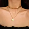 Collana con conchiglie in lega di ornamenti girocollo per donna Catena con pendente a più piani concisa