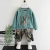 Kledingsets Kinderjongen Lente camouflageset Mode en herfstsweatshirt tweedelig