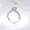 Bagues de cluster Tone Real Moissanite Diamond Bague 925 Argent 2CT Filles Cadeau d'anniversaire Fête de mariage Femmes Élégant Haute Bijoux