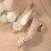 Klädskor Deluxe Pearl Buckle High Heels Women Glitter tjock fest Bekväm häl Bridal
