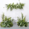 Mori Outdoor Bruiloft Achtergrond Decor Hortensia Varen Groene Planten Gras Bloemen Rij Arrangement Weg Lood Vloer Bloem Feest Rekwisieten 240131