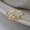 Romantyczna litera miłość 14K Złoty Pierścień dla kobiet geometryczne kreatywne pierścienie palcem Engagemen Wedding Para Biżuter