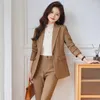 Dwuczęściowe spodnie damskie High End Suits Women 2024 Autumn Fashion Temperament Profesjonalny Slim Blazer i Flare Sets Office Panie Work Earl