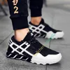 2021 Nya utomhusmän i Athletic Sport Black Lightweight Running Shoes New Listing Breattable Sneakers Shoes L29
