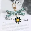 Keychains Bow Artificial Dasiy Flower Plant Women Retro Embroidery Floral Phone Strap Bag Earphone Case Car Key Ring Accessories