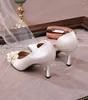 Elbise Ayakkabı Marka Tasarımı Düğün Yüksek Topuklu Çiçek Dekorasyon Sandalet Sandalılar Sandalias de Mujer İpek Kadınlar İçin Beyaz Katı Pompalar