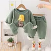 Kleidung Sets 2024 Kleinkind Baby Jungen Kleidung Cartoon Herbst Winter Outfit Langarm Bär Sweatshirt Flanell Jogger Hosen Geboren Set 3 stücke