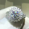 Prachtige Zilveren Kleur Trouwringen voor Vrouwen Mode Zirconia Ring Vrouwelijke Voorstellen Verlovingsfeest Geschenken Luxe Sieraden 240202