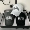 Casquettes de baseball de styliste pour femmes, chapeaux d'été décontractés avec lettres rétro, classiques, à la mode, avec trous, chapeau polyvalent