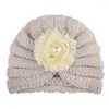 Accessoires de cheveux 16 12,5 cm chapeaux de laine tricotés à la main Vintage perle fleur bébé filles casquettes nées crochet élastique bonnet garder au chaud couvre-chef