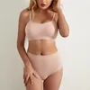 Soutien-gorge Ensembles Femmes Soutien-gorge sans couture Ensemble Sexy String Taille Basse Culotte Sans Fil Bralette Lingerie Brassière Sous-Vêtements Féminins