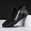 2021 Nya utomhusmän Athletic Sport Black Lightweight Running Shoes New Listing Breattable Sneakers Shoes B3