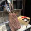 Borsa da aeroporto Borsa a tracolla da donna alla moda 30 cm Pelle di alce Diamante Ricamo classico Logo grande Borsa di lusso Borsa sotto le ascelle Borsa da viaggio Borsa alla moda Borse casual