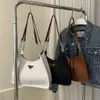 Able Texture Chain Nieuwe Populaire Handtas Eén Schouder Grote Capaciteit Tote Damestas Trend 2024 78% Korting Winkel Groothandel