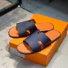 Zapatillas de hombre 5A, sandalias de cuero de diseñador de alta calidad, chanclas, sandalias de piel de becerro Heritage, chanclas informales de playa grandes y perezosas de verano