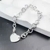 Modedesigner Heart Armband för Women Man S925 Sterling Silver Heart Love Pendant O-Shaped Chain High Quality Luxury Brand Jewelry Girl Gift