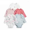 Rompers 3/4/5 bitar/packar baby bodysuits 2024 Autumn Quality Girl Clothes Cotton Longeple Bebe Boys Clothing Jumpsuit