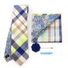 Två sidor Floral Plaid Cotton Patchwork Tie Set Brosch Pin Clip Hankie Cufflink Ties Men Party Daily Shirt Cravat Presenttillbehör 240123