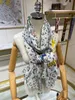 24 Ny toppmärke Designer Cashmere Scarves for Women Men Sequin Silver Thread Character Monogram Mönster Luxury L Letter Pashmina Stole Shawl Wrap 110*200 cm