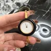 Vintage Round Round Watch Designer Womens Gold Watch Quartz Movem