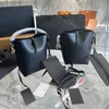 Siyah Tasarımcı LE 5 A 7 L E 37 HOBO KOŞU TAKIMI İÇİN HOLBAG BAYA TAKIŞI Omuz Çantası Ayna Kalitesi YS Deri Koltuklu Crossbody Moda Seyahat Tote Debriyaj Çantaları