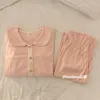 Vêtements de nuit pour femmes Col de poupée Pyjamas en velours pour femmes Automne et hiver Épaissie Simple Couleur unie Princesse Style doux Vêtements de maison