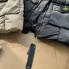 Stones Island Jacket Outdoor Large Pocket Workkläder Funktionella bomullskläder och västar Stones Island Men Vest Winter New Classic Warm Down Jacket 8359