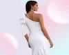 Vestidos Satin Meerjungfrau Brautkleider Sexy One Shoulder Ärmelloses Brautkleid WhiteIvory Strandhochzeitskleid mit Schleife 20213850506