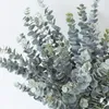 Decoratieve Bloemen 1/3/5 stks Gesimuleerde Eucalyptus Plant Kunstmatige Met 5 Tak Heads Home Decor Lente tafel Vaas