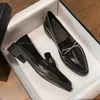 Luxus Kleine Leder Schuhe Frau Wohnungen Spitze Zehen Oxford Damen 2Way Schuhe Kette Faulenzer Femme Große Größe 4243 Turnschuhe frauen 240126