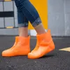 Wodoodporne buty Covers Mężczyźni Gtrnieją obrońcy Osshoes Water Proof Galoshe Wielokrotne Użycie Rain 240125