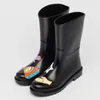 Kvinnor Mid-Calf gummi Rain Boots Waterproof Cartoon Rain Boots Non-Slip Wellies Water Shoes AL58 240125