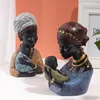 NORTHEUINS Résine Africaine Exotique Noir Mère Et Enfant Statues Figurines Rétro pour Intérieur Fête des Mères Cadeau Décorations pour La Maison 240202