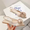 Sandali estivi con cinturino posteriore piatto da donna scarpe slingback con fiori grandi scarpe basse da donna con punta a punta ciabatte casual da donna singole