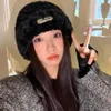 Bonnet/Casquettes de crâne Bonnet en peluche et mignon pour femmes et filles Skullies Kpop Hiver Tricoté Chaud Pull Melon Chapeau Bonnets gorro YQ240207