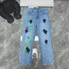 ch Jeans Jeans firmati da uomo Abbigliamento chchromes Cuore Corvo Croce Lavaggio sottile vecchi jeans chiari Marchio di moda da uomo High Street Ruffles Jeans vintage casual slim belli