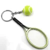 Keychains 6pcs Mini Tennis Racket Keychain Sport Ball Key Ring Hangschenken voor jongens Girls Vrienden