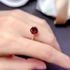 Cluster Rings Colifelove Classic Silver Garnet Ring for Office Woman 1.5CT VVS Grad Natural Fashion 925 Gemstone Jewelry
