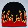 Berretto / Berretto con teschio Hip Hop Street Flame Berretti Cappello Moda Danza Teschio Fuoco Inferno Brucia Fiamme Tendenza calda Hip Hop Lavorato a maglia Morbido Cappello a cuffia YQ240207