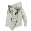 Vår- och höstmärke Mens Windproof Zipper Jacket Casual Hooded Baseball Outdoor Sports 240124