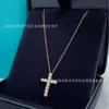 Designer TiffanyJewelry Tiffanybracelet T Family Cross Collier Full Diamond Cross x Cross Pendant Unisexe