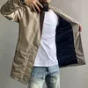 Heren Winddicht Halflange Warme Trenchcoat Japanse stijl Eenvoudige Casual Waterdichte Overjas Herenmode Revers Zakelijke Jassen 240124