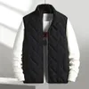 Chaleco de hombre Chaleco con cuello levantado engrosado Abrigo para hombre Chaqueta cálida de invierno con cremallera Chaqueta cómoda acolchada de algodón de color sólido para hombre 240125