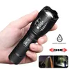 Poderosa lanterna portátil LED XML-T6 Torch usando 18650 Bateria recarregável Bateria ao ar livre camping de caminhada tática Flash Light